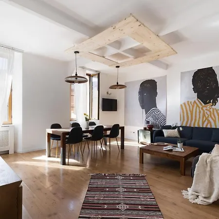 Casanina - The House Of Travelers Appartement *
